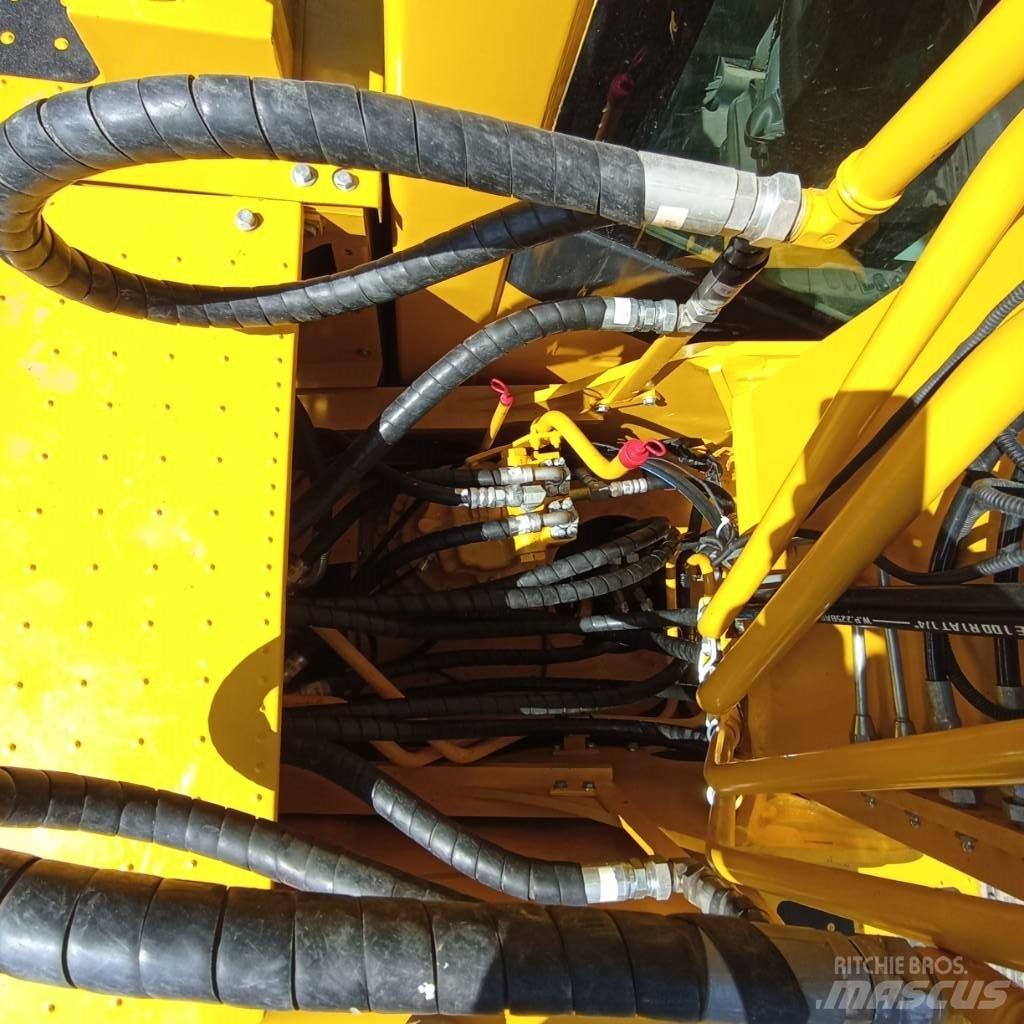 Komatsu PC 200-8N1 Bageri guseničari