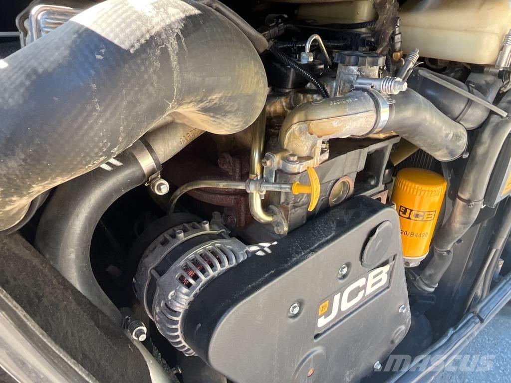 JCB 110 W Hydradig Bageri točkaši