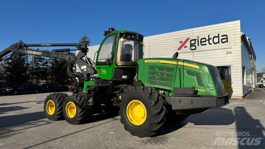John Deere 1070 E Harversteri