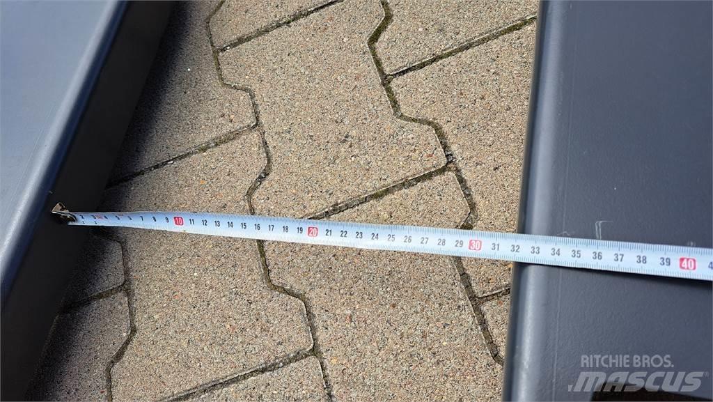 Linde L14C Ručni električni viljuškar