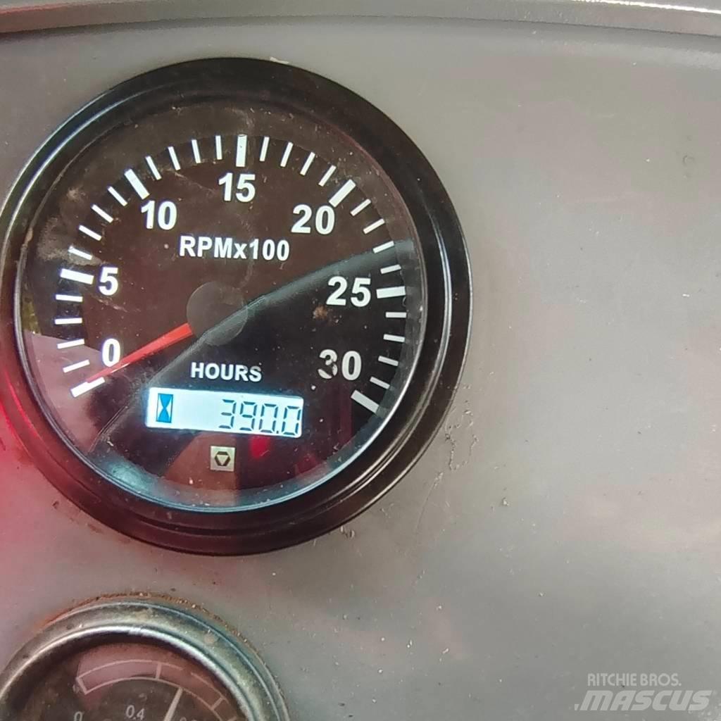 XCMG XS 223 J Valjci sa jednim bubnjem
