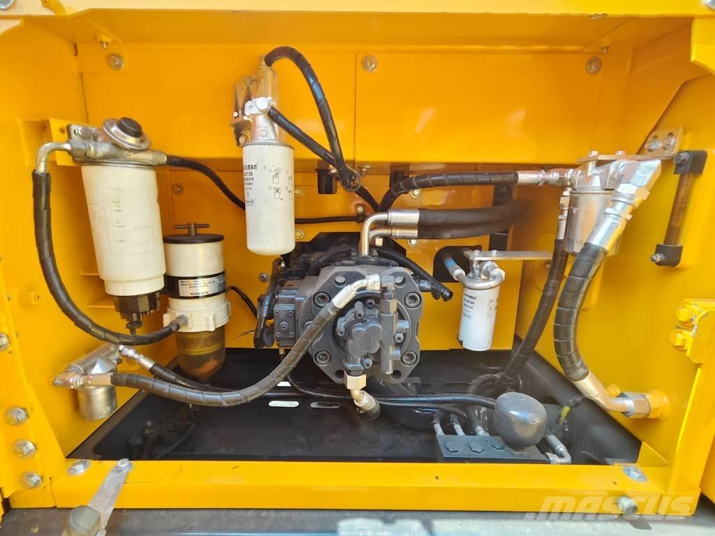 Volvo EC 250 D L Bageri guseničari