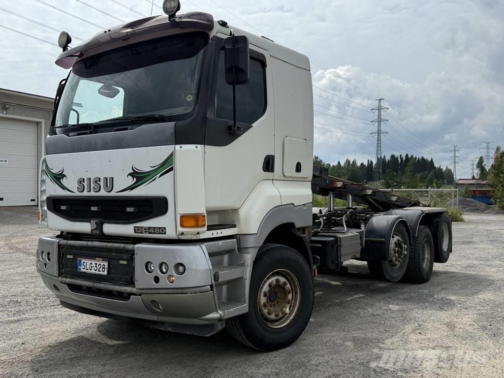 Sisu E12M Kamioni za podizanje kablova