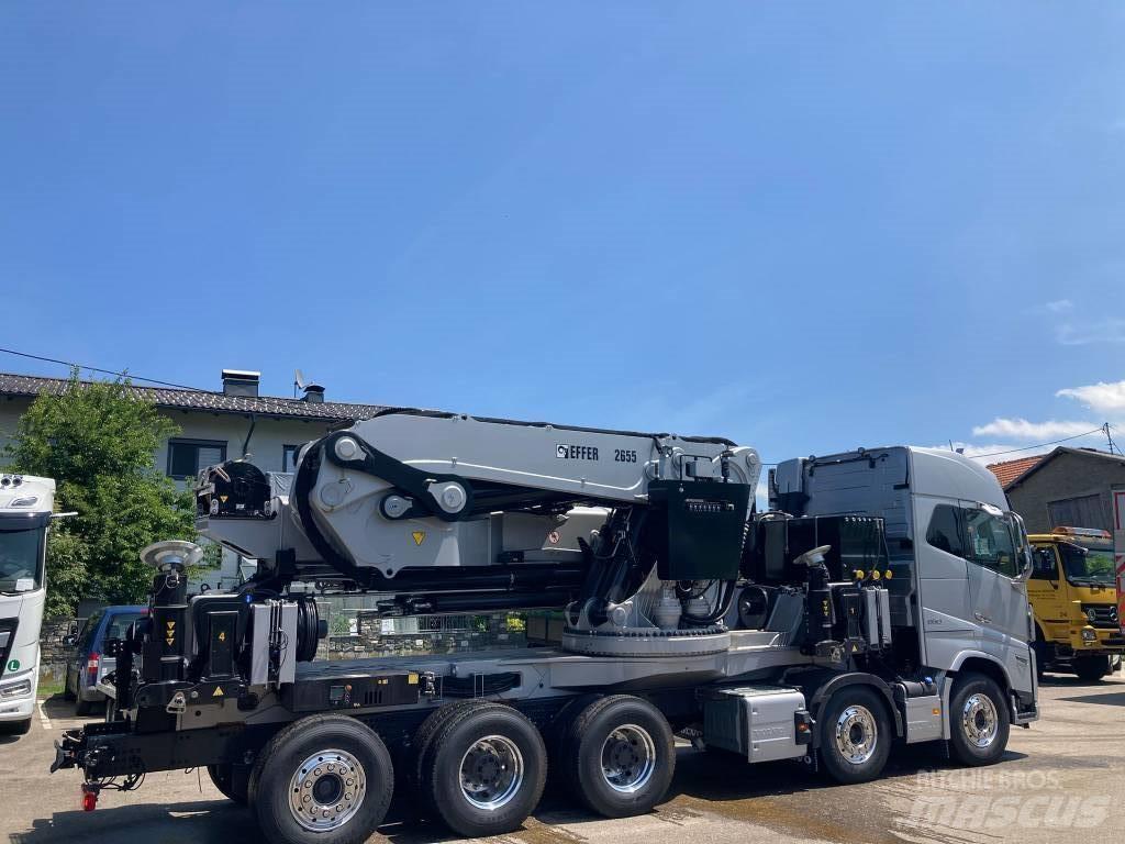 Volvo FH16-650 Kamioni sa kranom