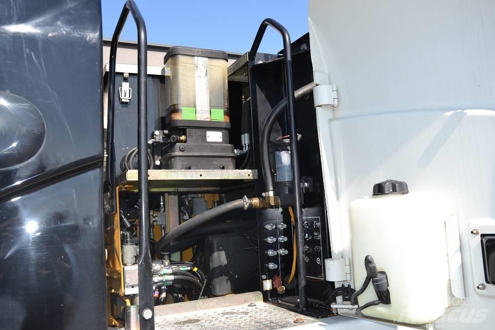 CAT M 313 D Bageri točkaši