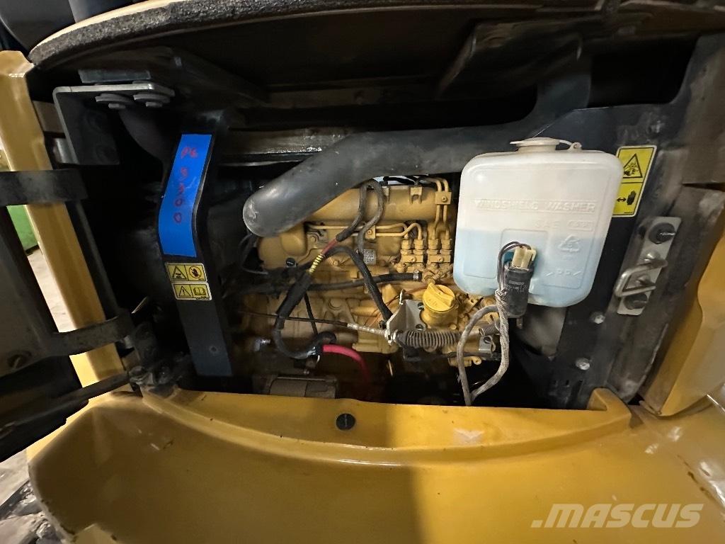 CAT 305CR E2 Mini bageri < 7t