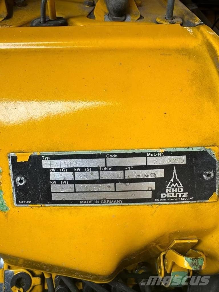 Atlas AR 72 Utovarivači na točkove