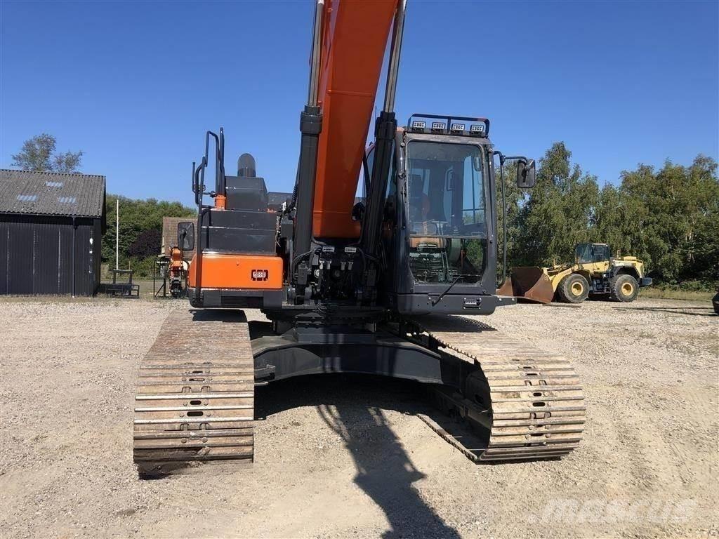 Doosan dx300 Bageri guseničari