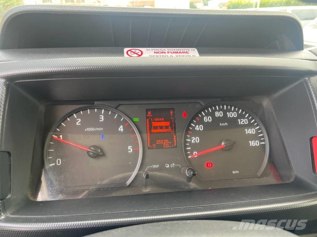 Nissan SOCAGE DA324 Auto korpe