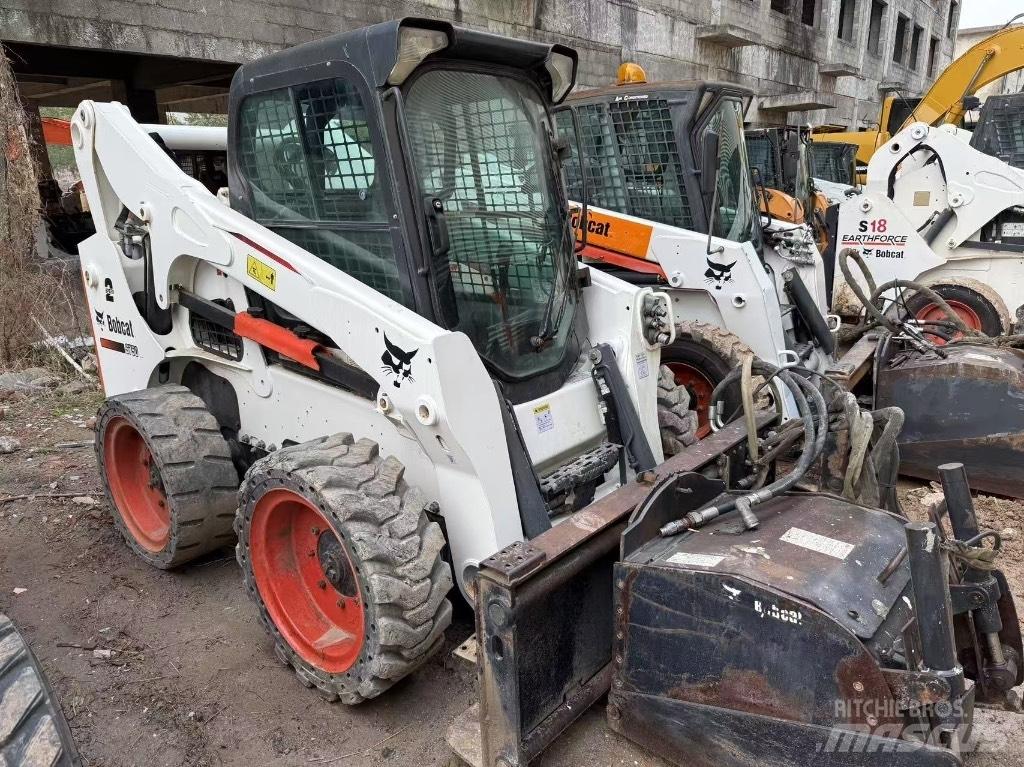 Bobcat S 220 S750 Skid steer mini utovarivači