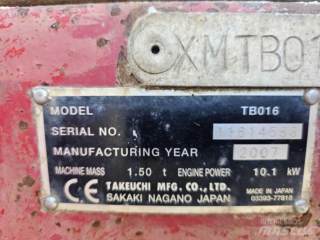 Takeuchi TB 016 Mini bageri < 7t