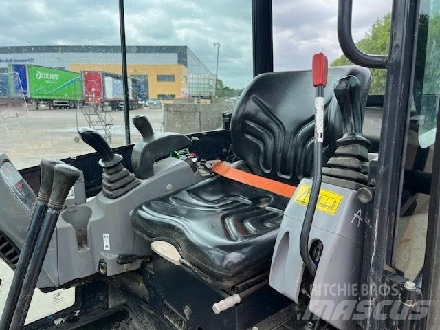 Kubota KX 016-4 Mini bageri < 7t
