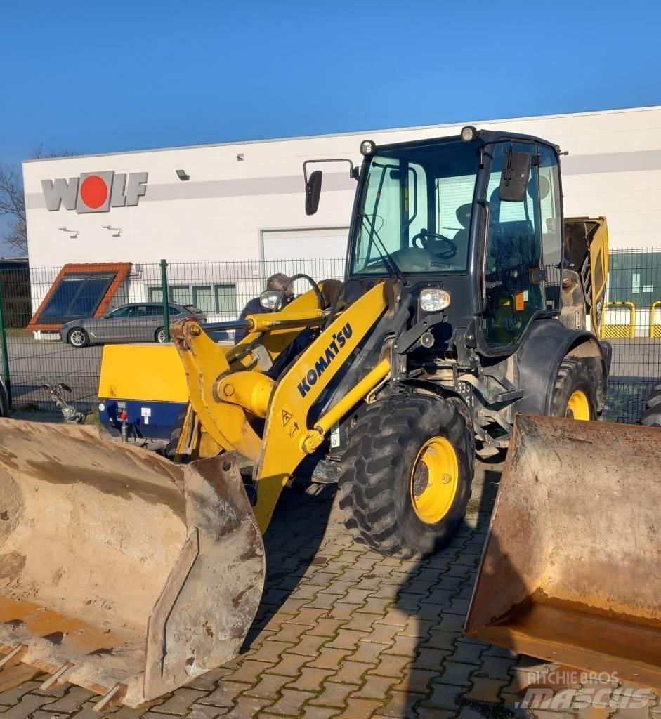 Komatsu WA80M-7 Utovarivači na točkove