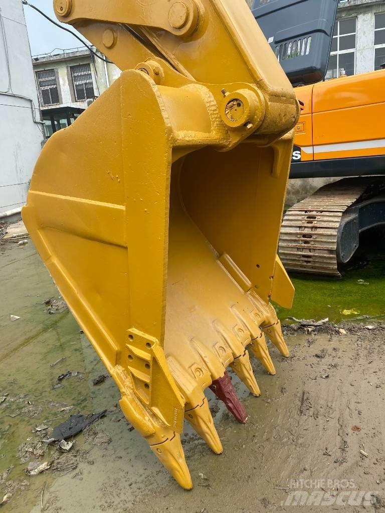 CAT 330 D Bageri guseničari