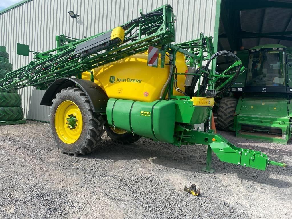 John Deere 740 i Vučene prskalice