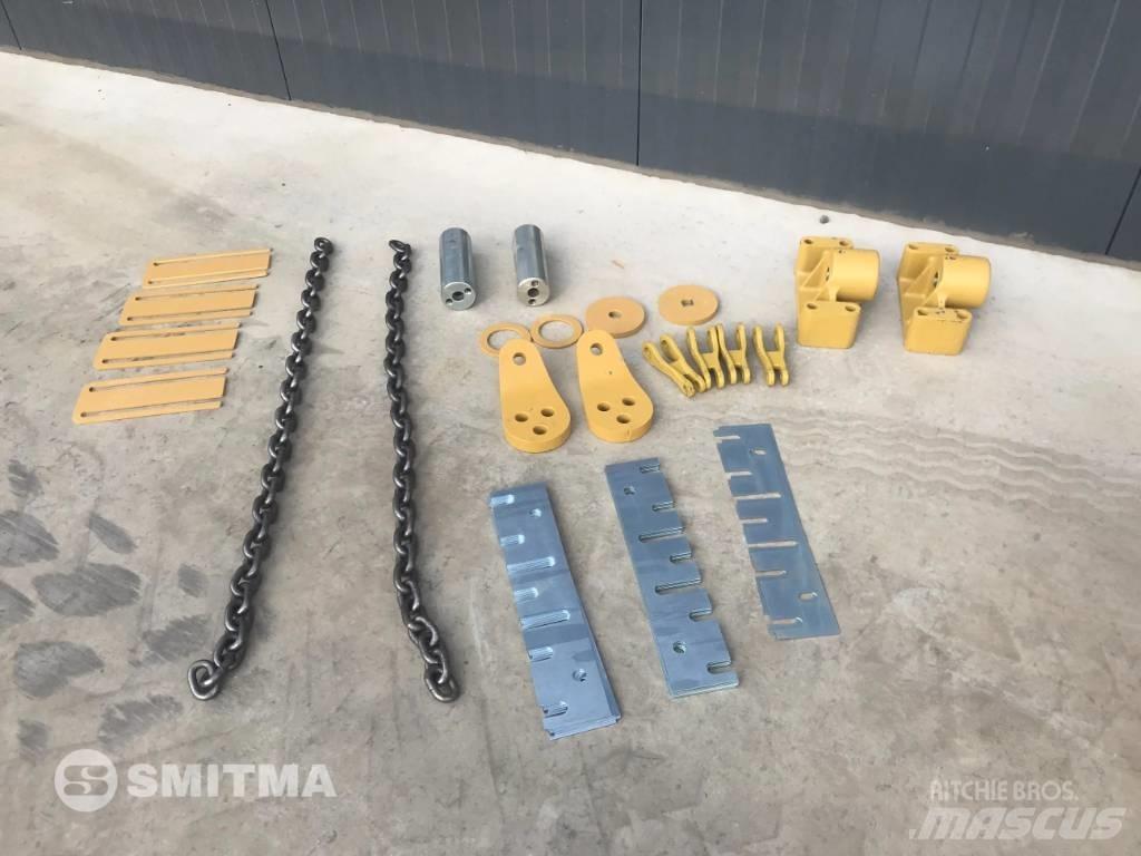 CAT 740B Tailgates
