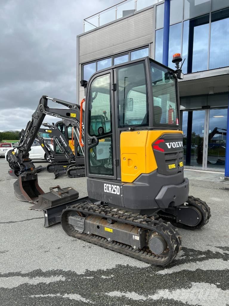 Volvo ECR 25 D Mini bageri < 7t