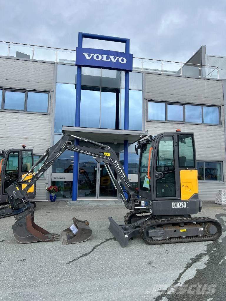 Volvo ECR 25 D Mini bageri < 7t