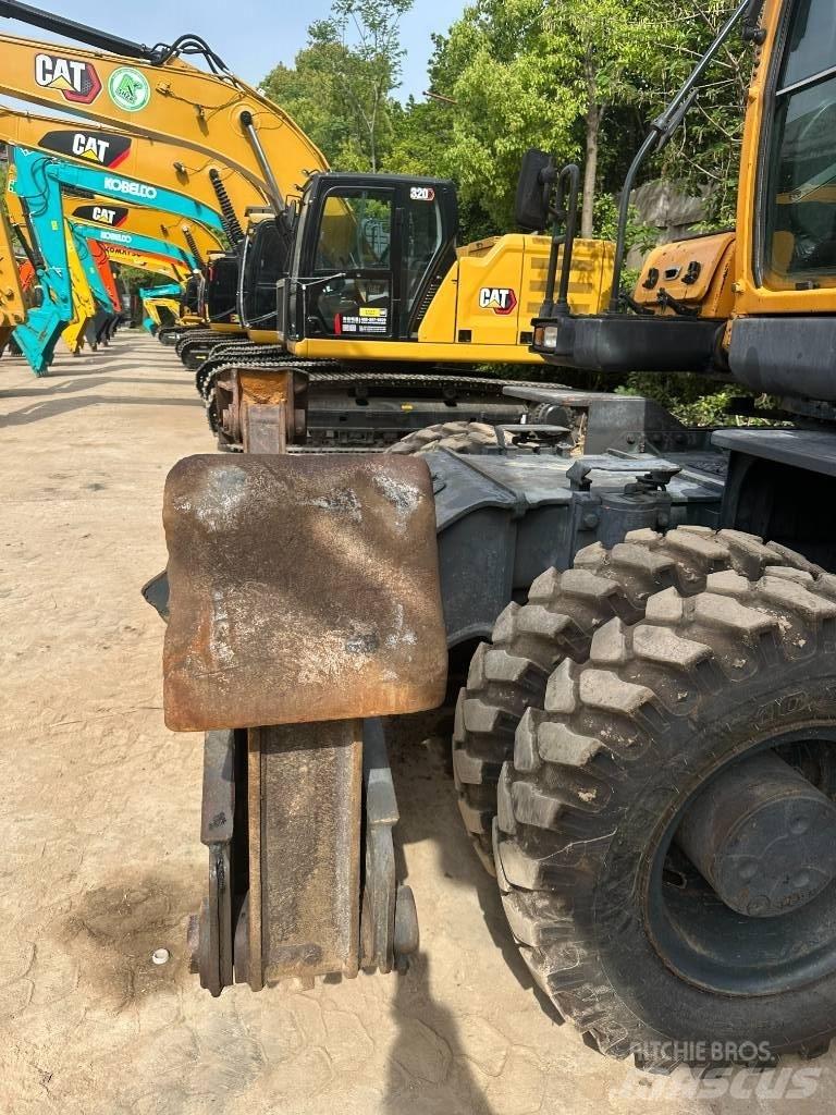 Hyundai R210W-9 Bageri točkaši