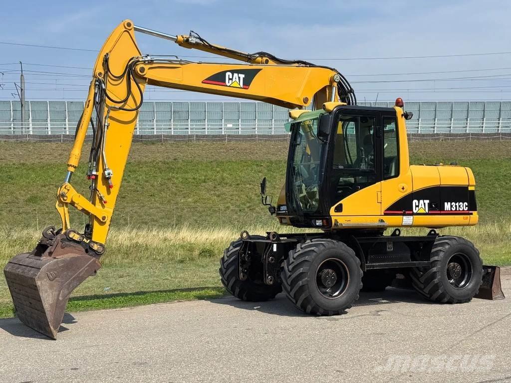 CAT M313C Bageri točkaši