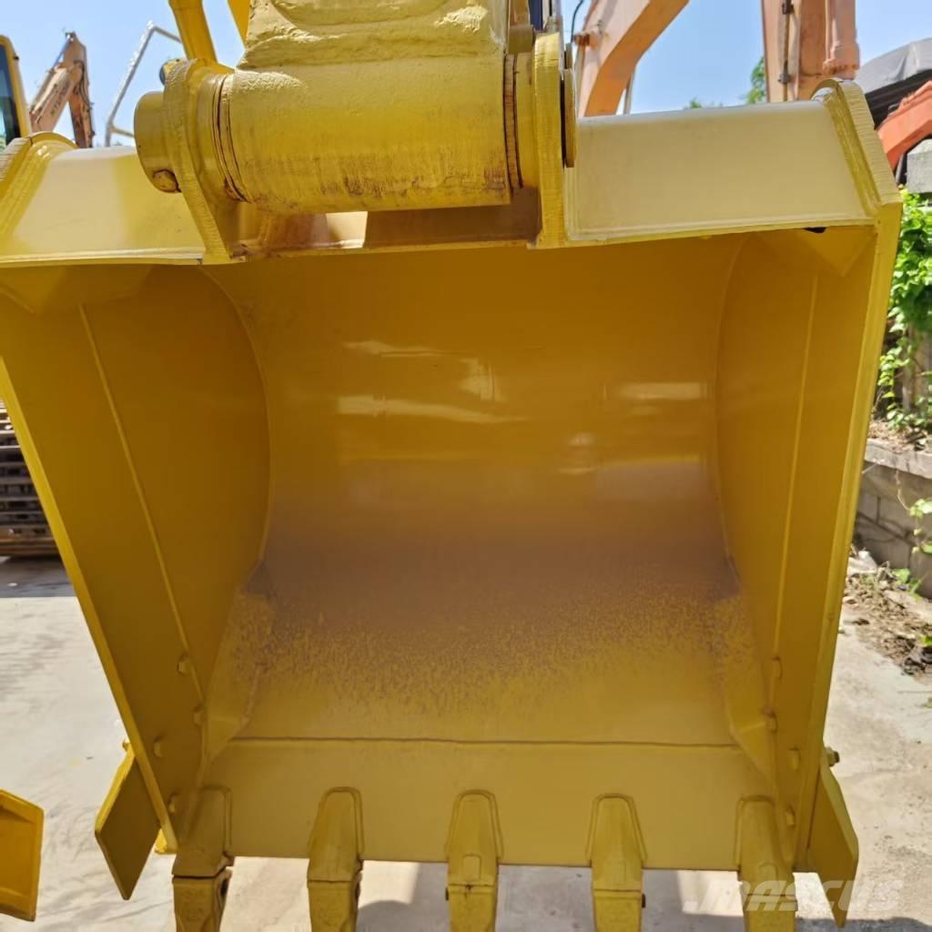 Komatsu PC 220-7 Bageri guseničari
