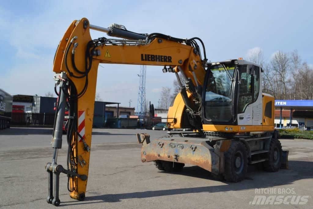 Liebherr A 918 Bageri točkaši