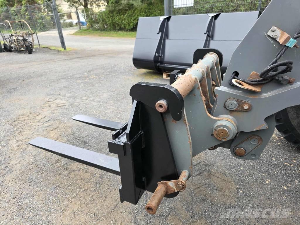 CLAAS Scorpion 7044 Poljoprivredni teleskopski utovarivači