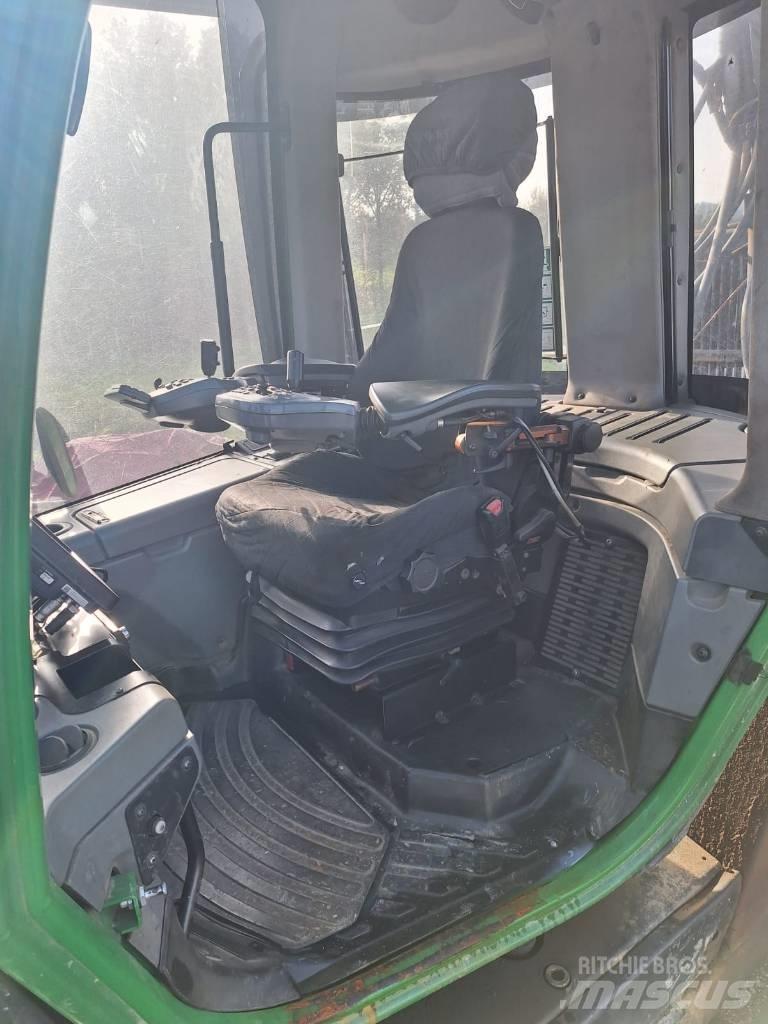 John Deere 1010 E Forvarderi