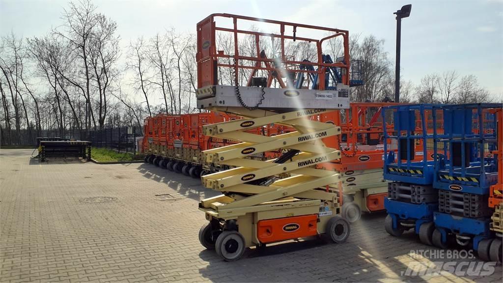JLG 2630ES Makazaste platforme