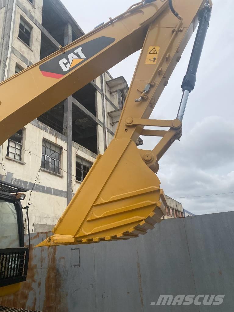 CAT 320 D Bageri guseničari