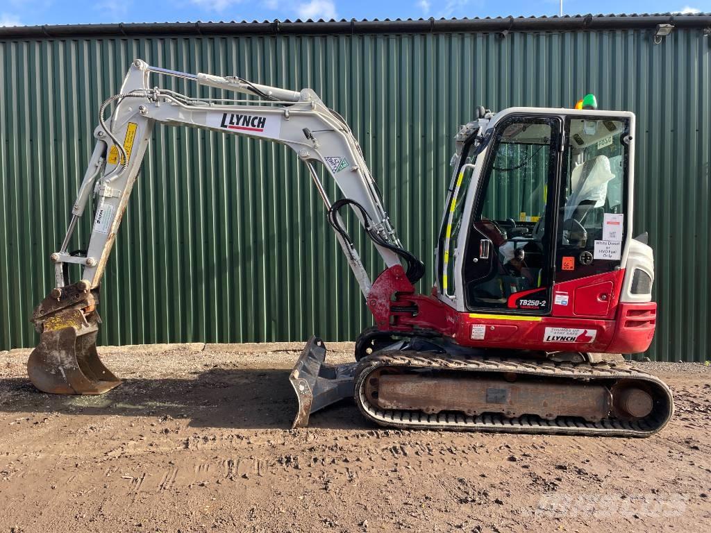 Takeuchi TB 250 Mini bageri < 7t