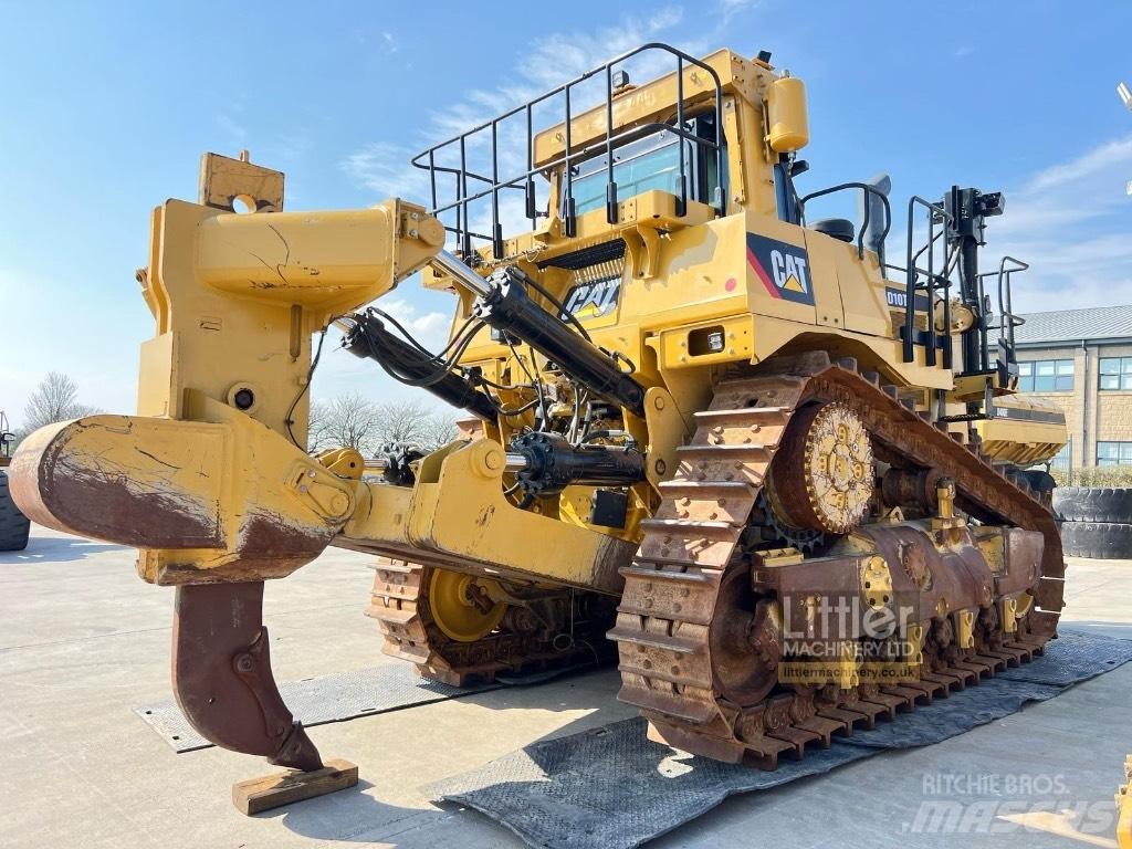 CAT D 10 T 2 Buldožeri guseničari