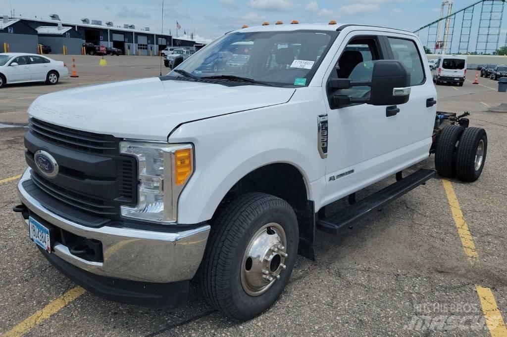 Ford F 350 XL SD Kamioni-šasije