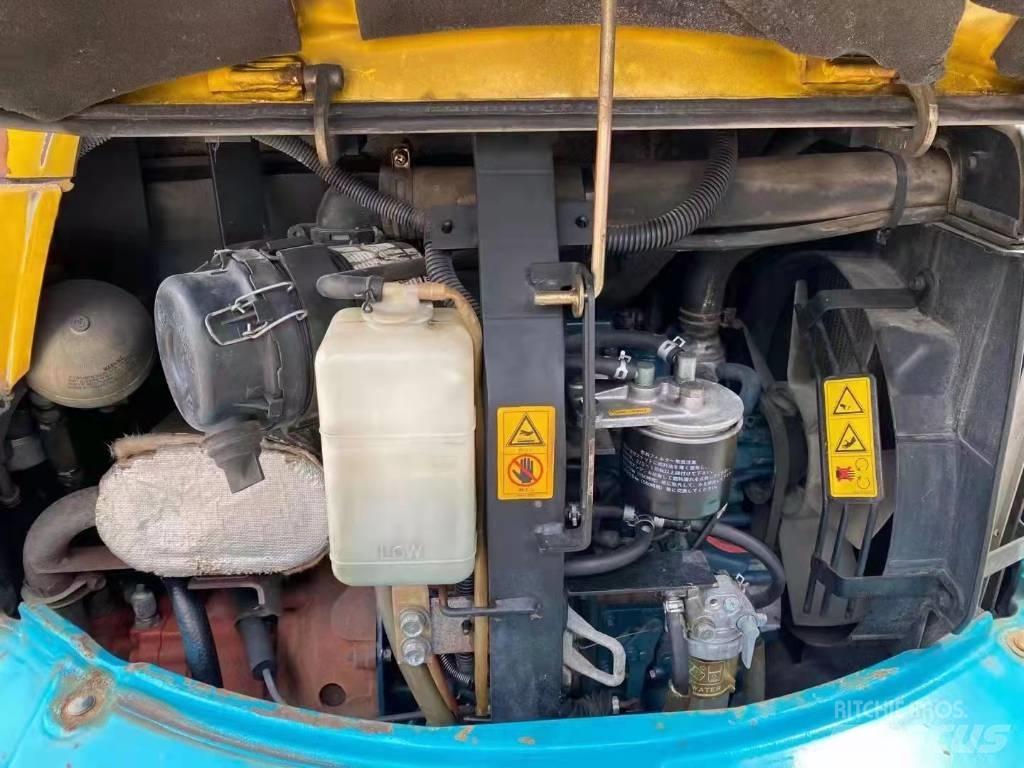 Kubota U 25 Mini bageri < 7t