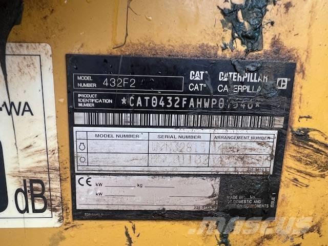 CAT 432 F Rovokopači