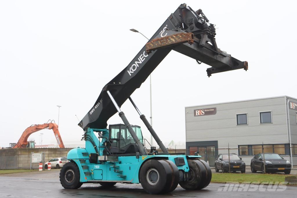 Konecranes 4531TC5 Dohvatni viljuškari