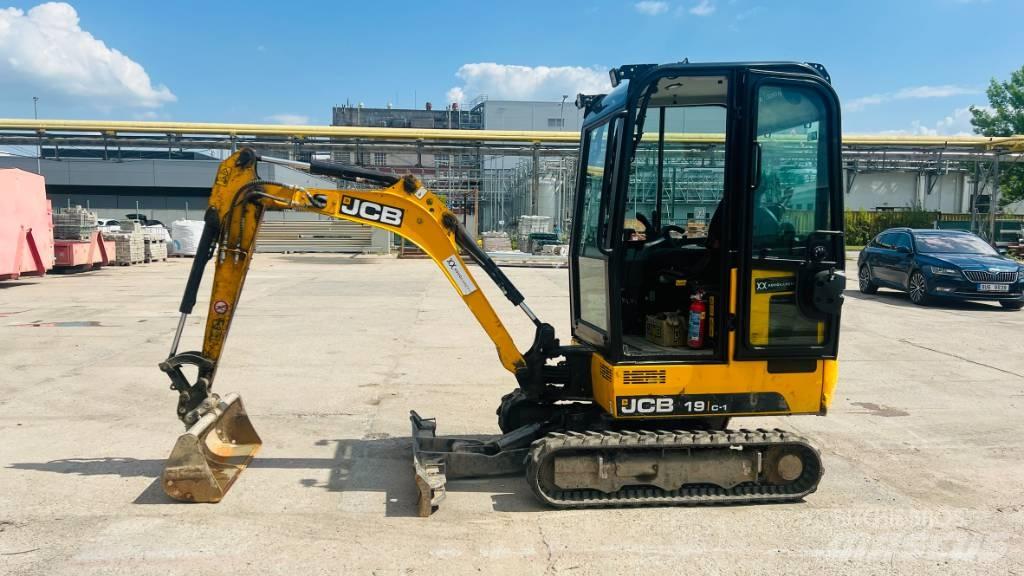 JCB 19 C Mini bageri < 7t