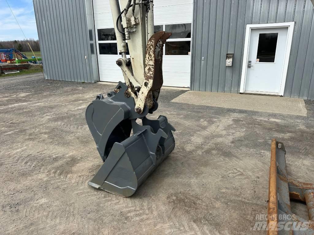 Takeuchi TB 260 Mini bageri < 7t