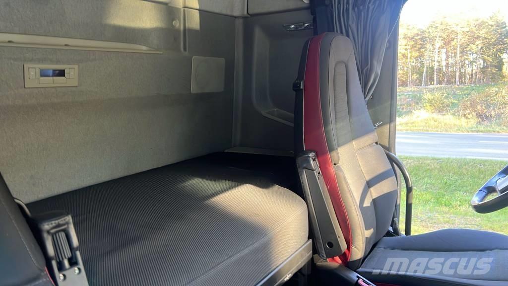 Volvo FH 550 Kamioni-šasije