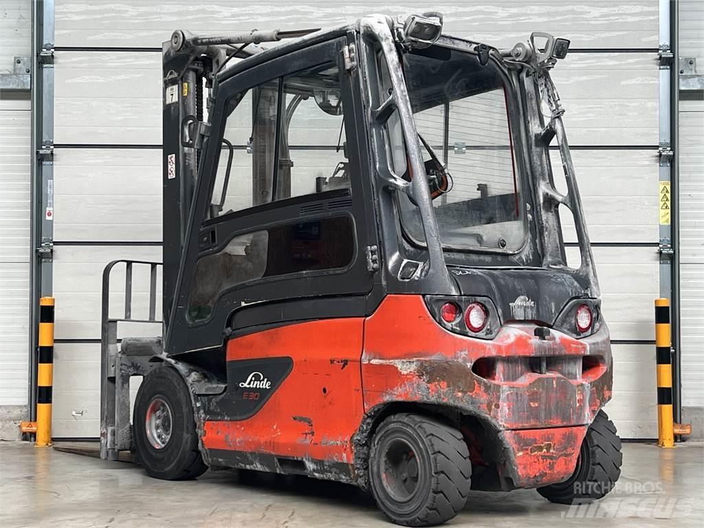 Linde E30L-01 Električni viljuškari