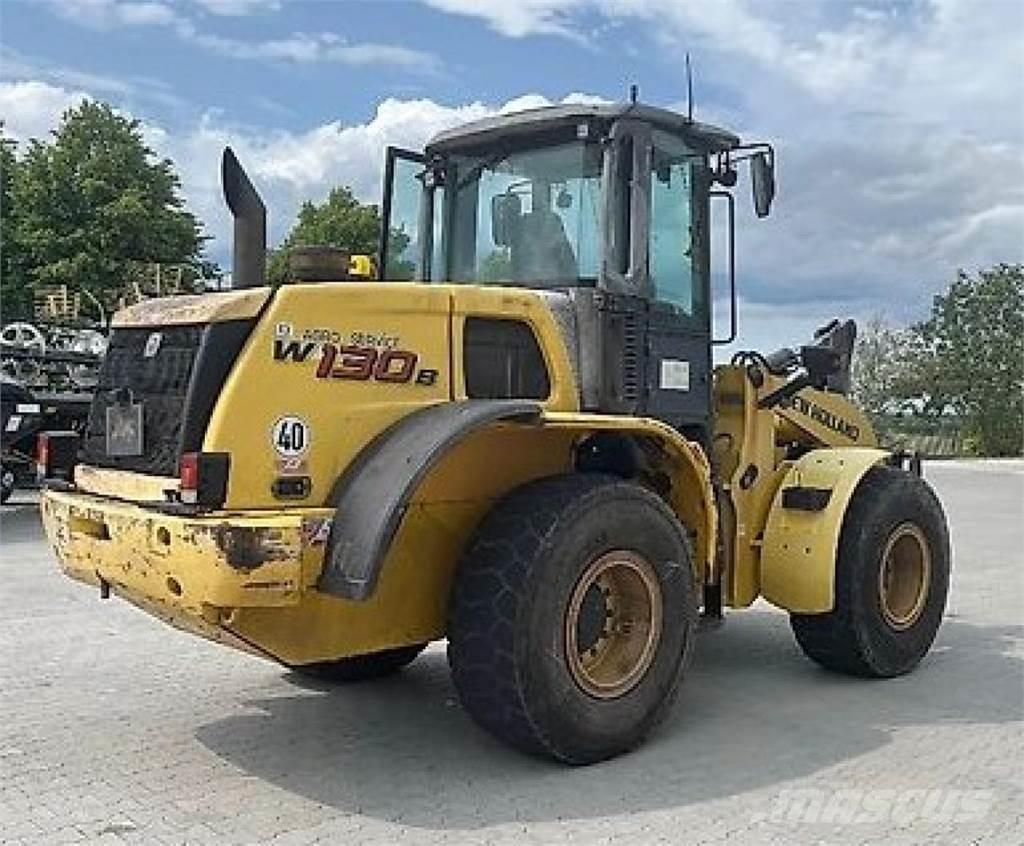 New Holland W 130B Utovarivači na točkove