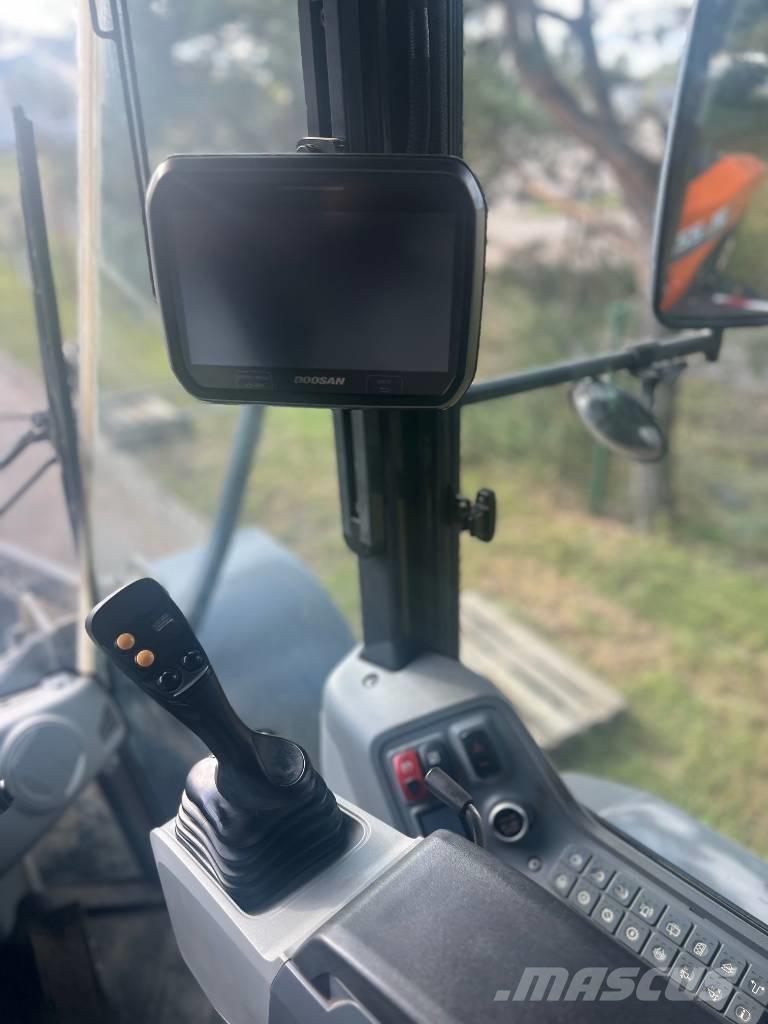 Doosan DL 220-7 Utovarivači na točkove