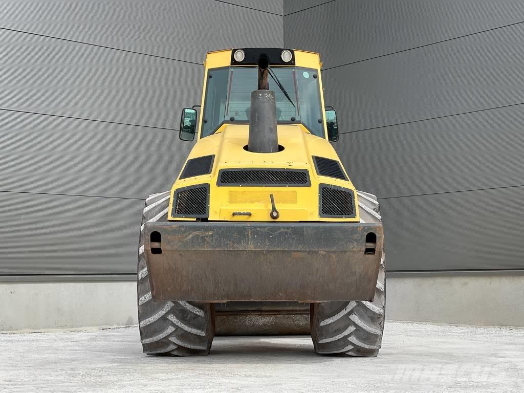 Bomag BW 213 DH-4 Valjci sa jednim bubnjem