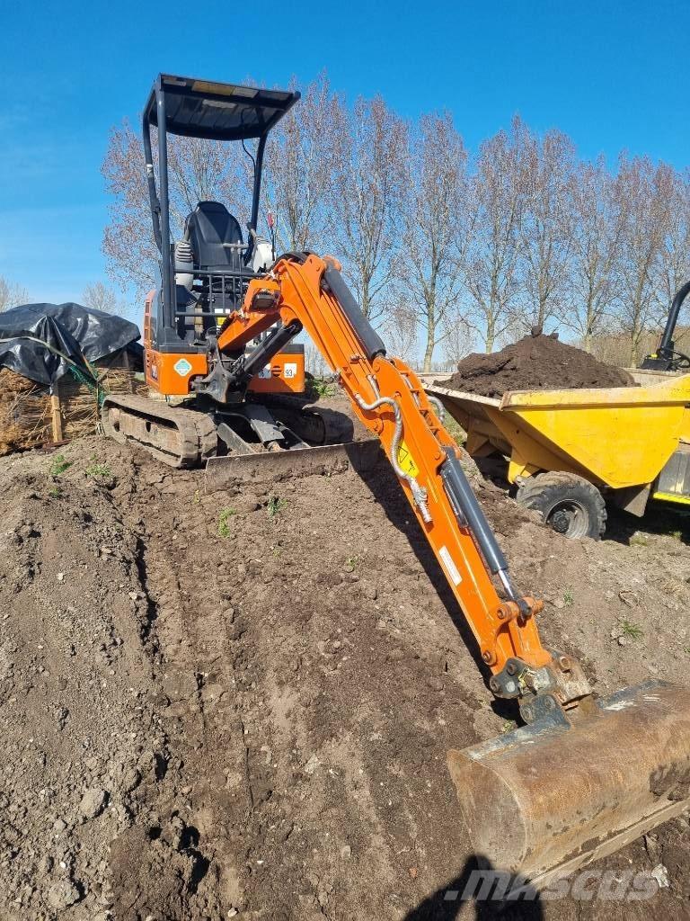 Hitachi ZX 19 U Mini bageri < 7t