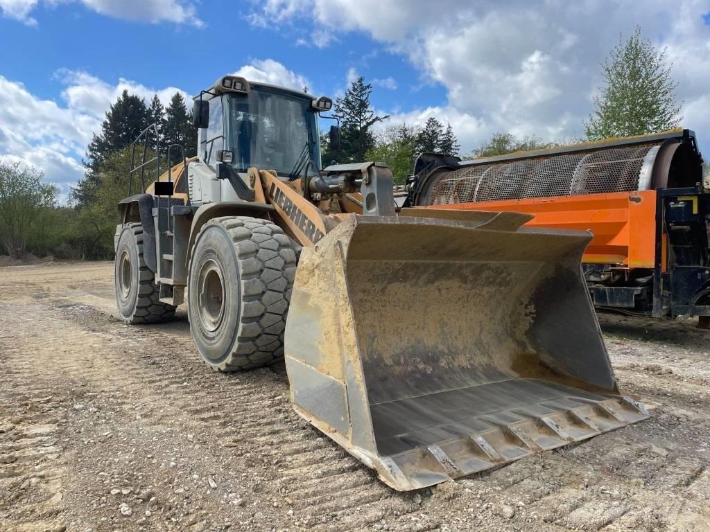 Liebherr L 576 Utovarivači na točkove
