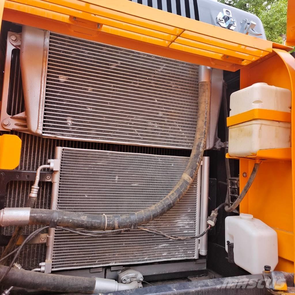 Hyundai 220LC-9S Bageri guseničari