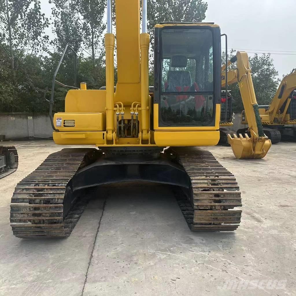 Komatsu PC 200-7 Bageri guseničari