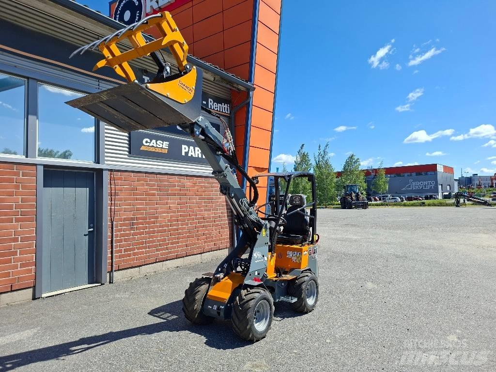GiANT 1200 Tele Višenamenski utovarivači