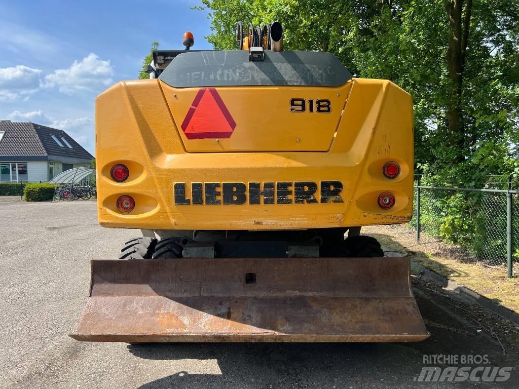 Liebherr A 918 Bageri točkaši