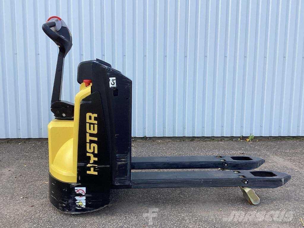 Hyster P2.0 Samopogonski ručni viljuškari